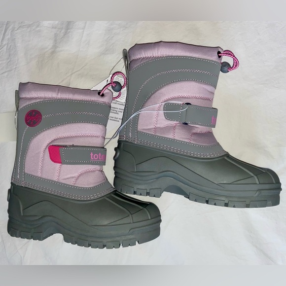 totes Other - NWT Totes Sz-2 GS Kids Pink/Gray Warm Winter Snow Boots-Great Tread, Easy On/Off
